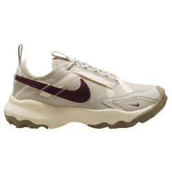 Nike TC 7900